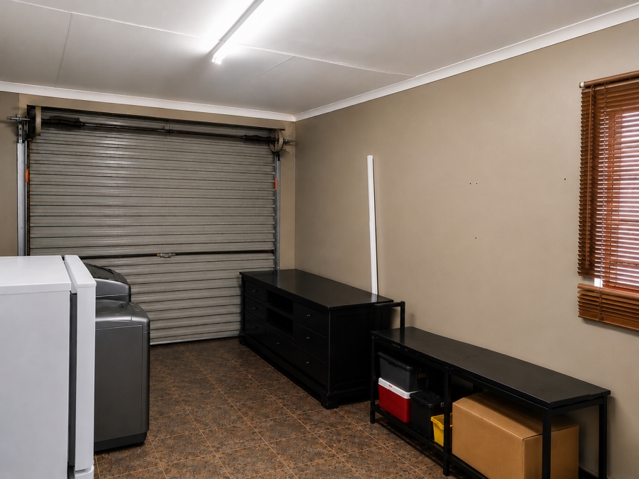 3 Bedroom Property for Sale in Waterval East North West